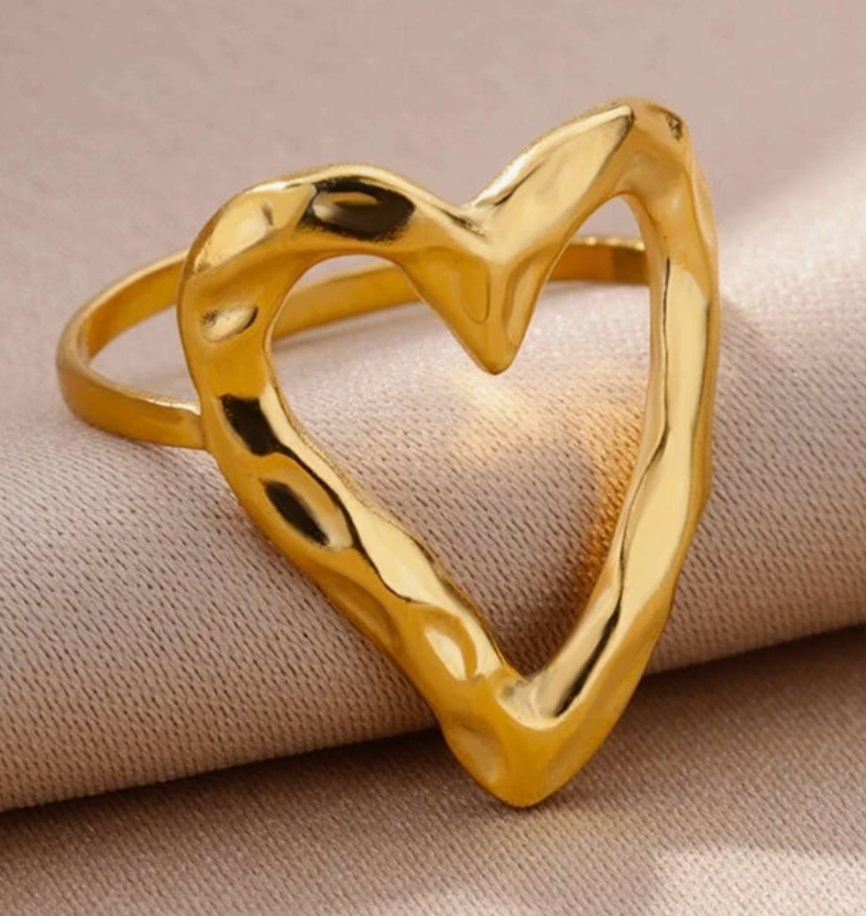 heart ring