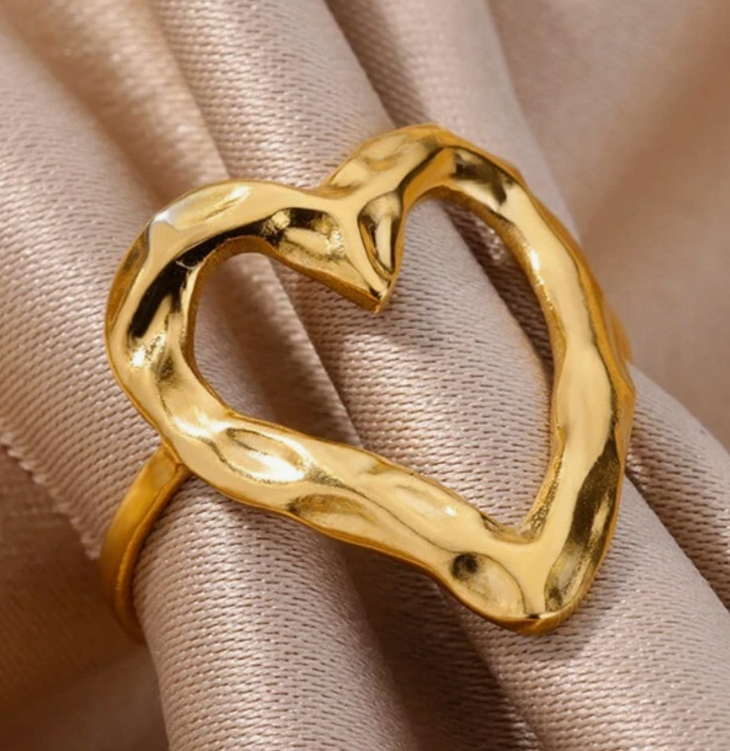 heart ring